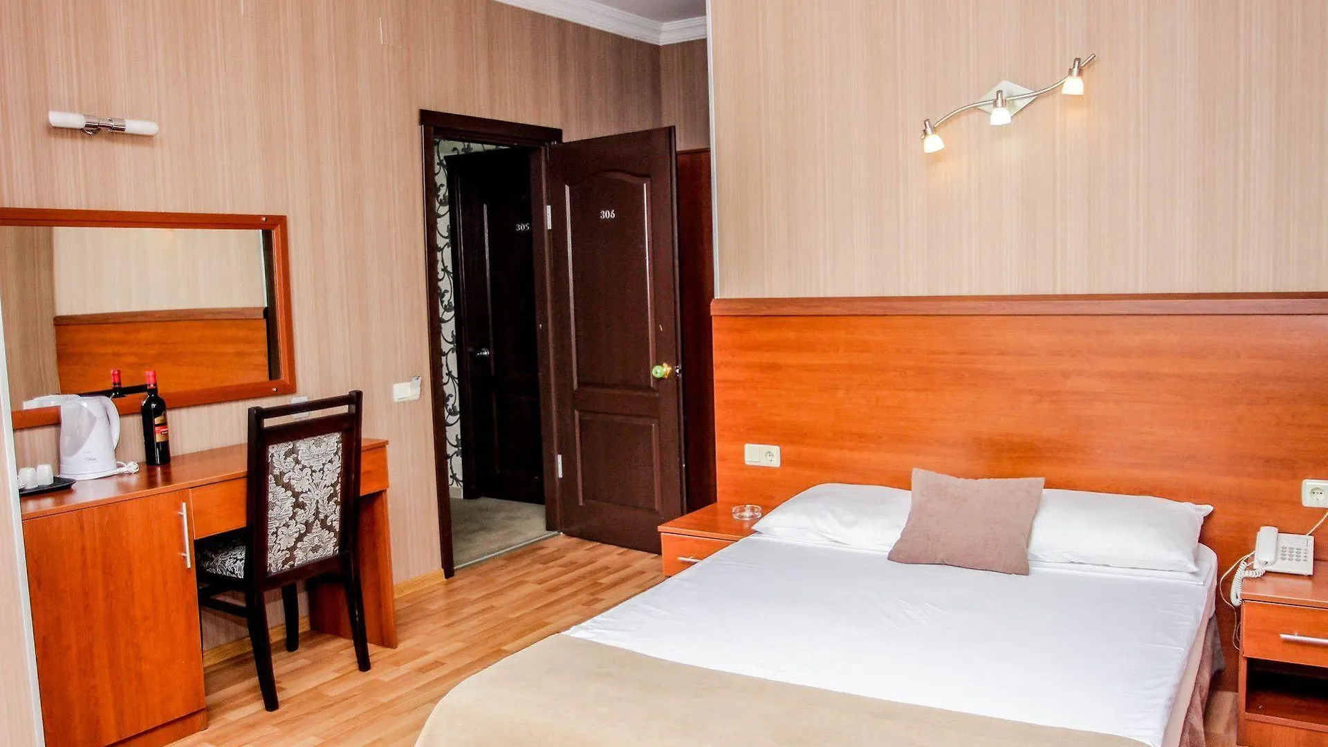 Graphic Hotel Batumi