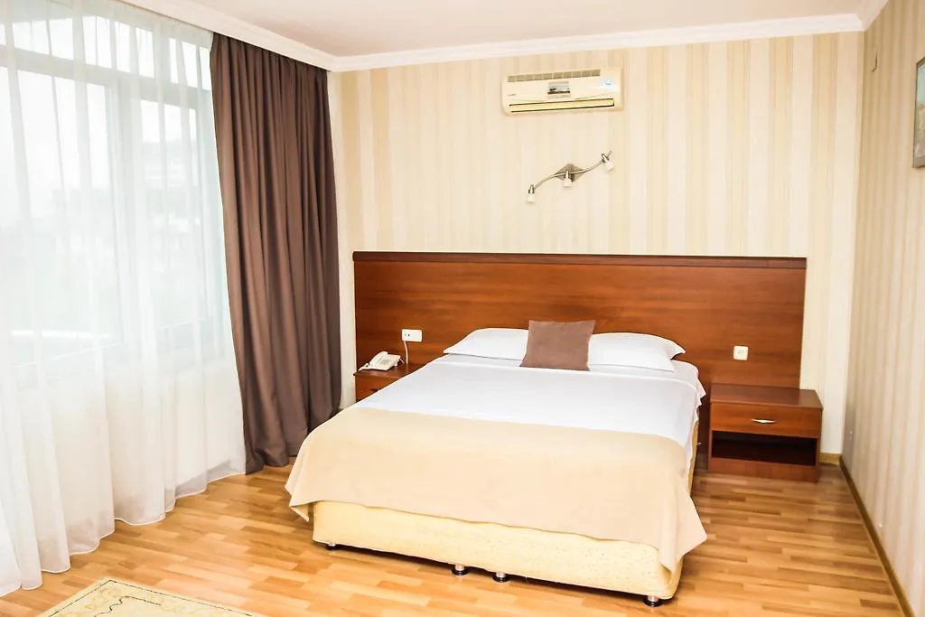 ****  Graphic Hotel Batumi Gruzie